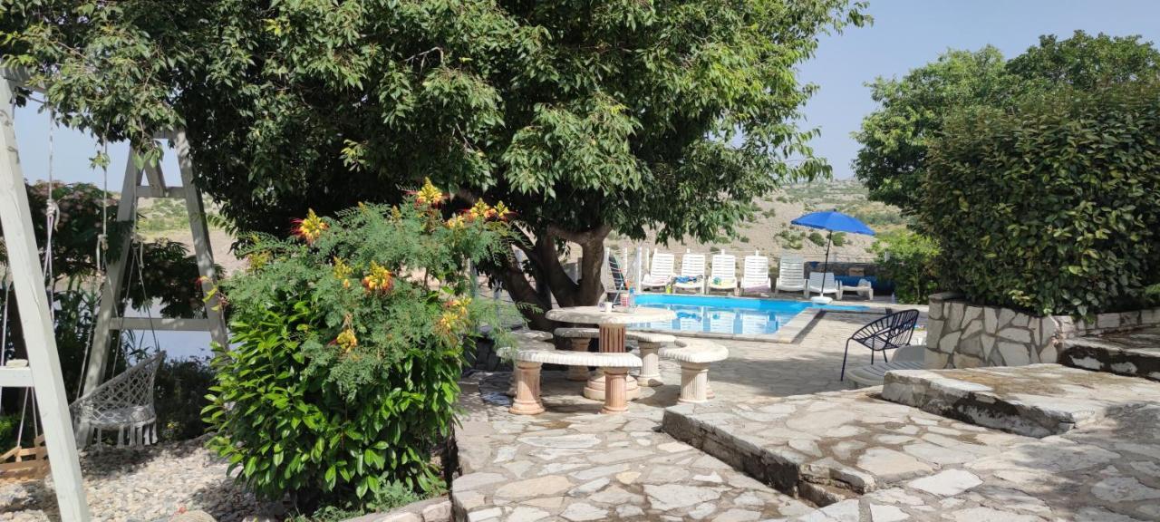 Resort Haus Toma Cesarica Exterior foto
